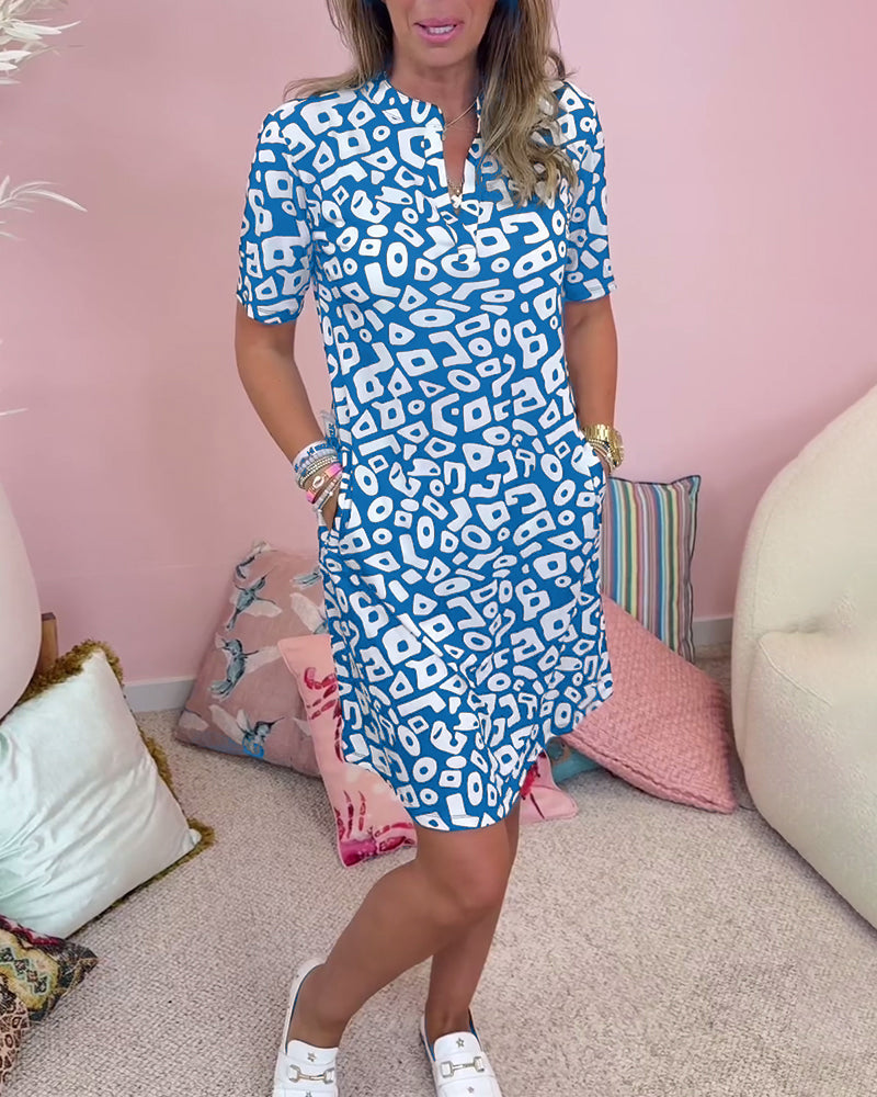 Robe décontractée à col en V et poche imprimée