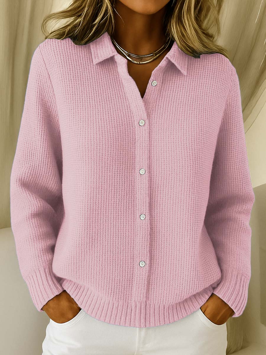 Chemise élégante en tricot pour femme avec boutons