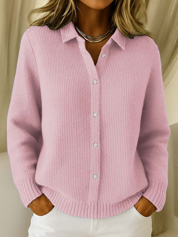 Chemise élégante en tricot pour femme avec boutons