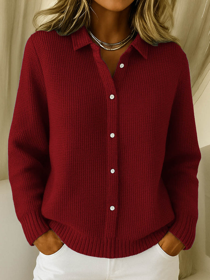 Chemise élégante en tricot pour femme avec boutons