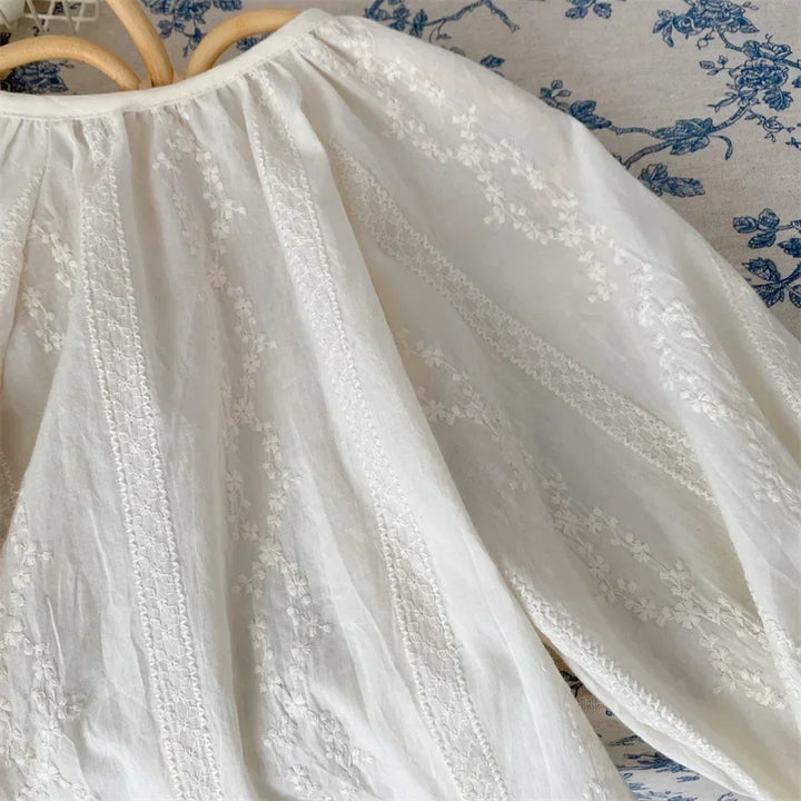 4138 2024 Baby Girls Blouses White Color Autumn Baby Clothes Top Blouses Kids Shirts